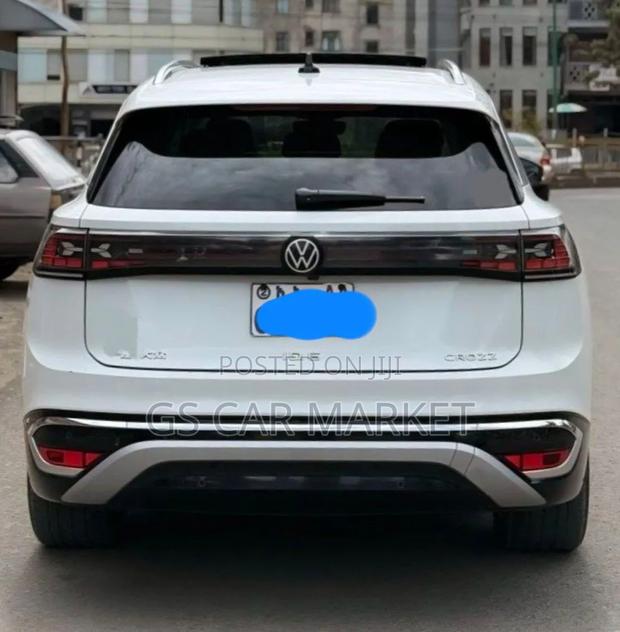 Volkswagen ID.6 2024 White