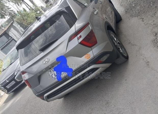 Hyundai Creta 2023 Silver