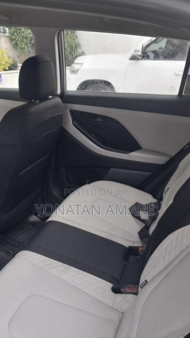 Hyundai Creta 2023 Silver