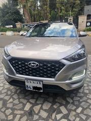 Hyundai Tucson 2018 Gold for sale
