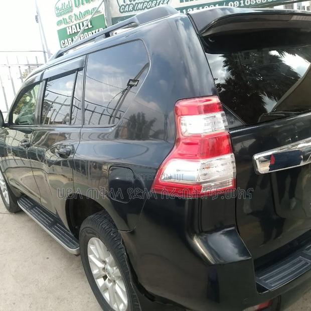 Toyota Land Cruiser Prado 2012 Matt Black