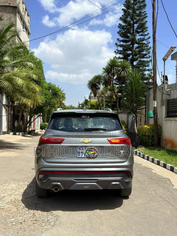 Chevrolet Captiva 2022 Gray