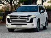 Toyota Land Cruiser 3.5 V6 2022 White for sale