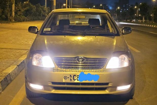 Toyota Corolla 2003