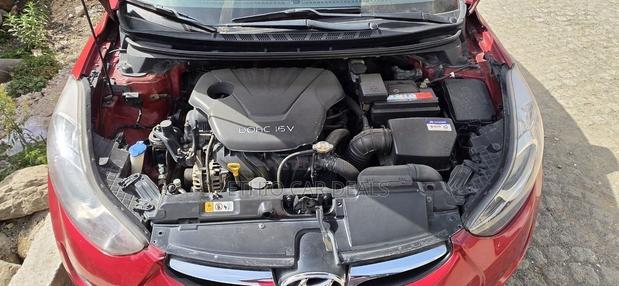 Hyundai Elantra 2013 Red