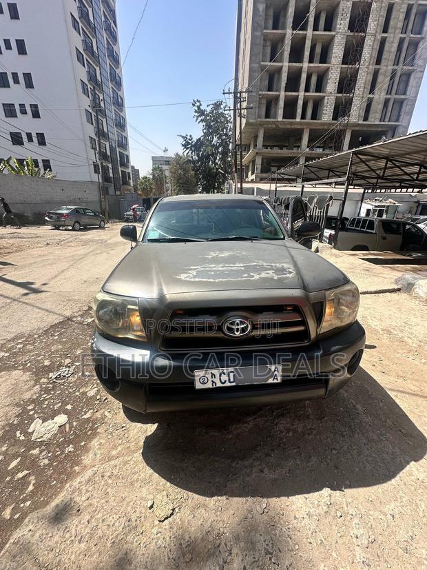 Toyota Tacoma 2008 Beige