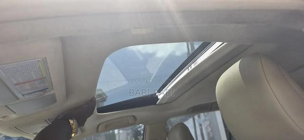 Toyota Land Cruiser Prado 2022 White