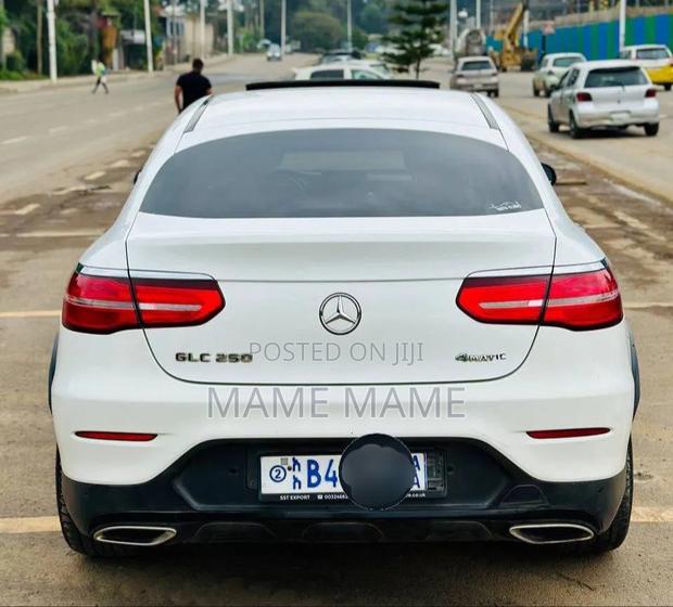Mercedes-Benz GLA 250 2018 White