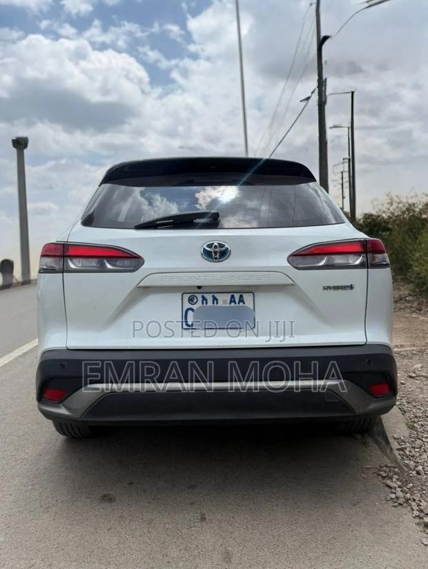 Toyota Frontlander 2024 White