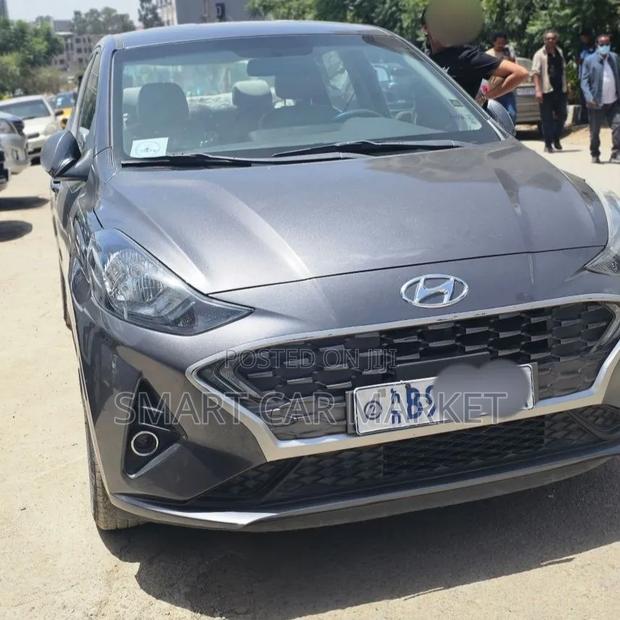 Hyundai I10 2021 Brown