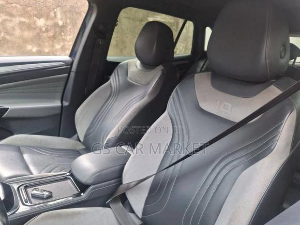 Volkswagen ID.4 Crozz 77 kWh RWD 2022 Blue