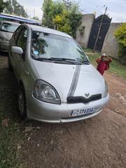 Toyota Vitz 2001 Silver for sale