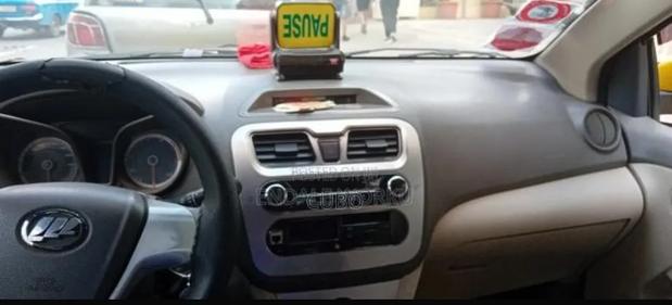 Toyota Vitz 2004 Silver