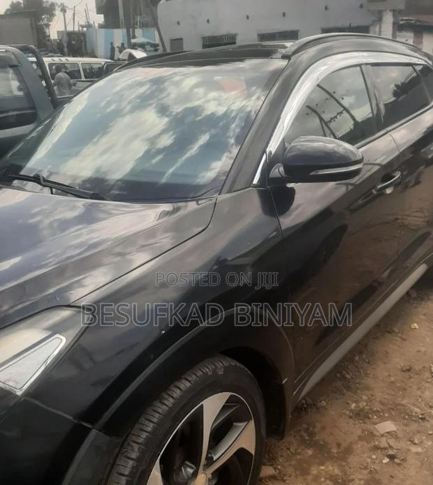 Hyundai Tucson 2017 Black