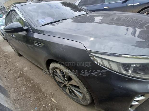 Kia K5 2016 Gray