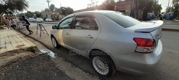 Toyota Belta 2008 Silver