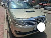 Toyota Fortuner 2012 Gold for sale