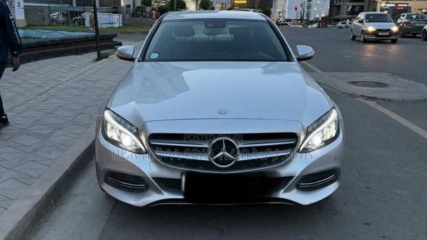Mercedes-Benz C180 2014 Silver