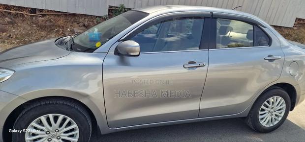 Maruti Suzuki Dzire 2022 Silver