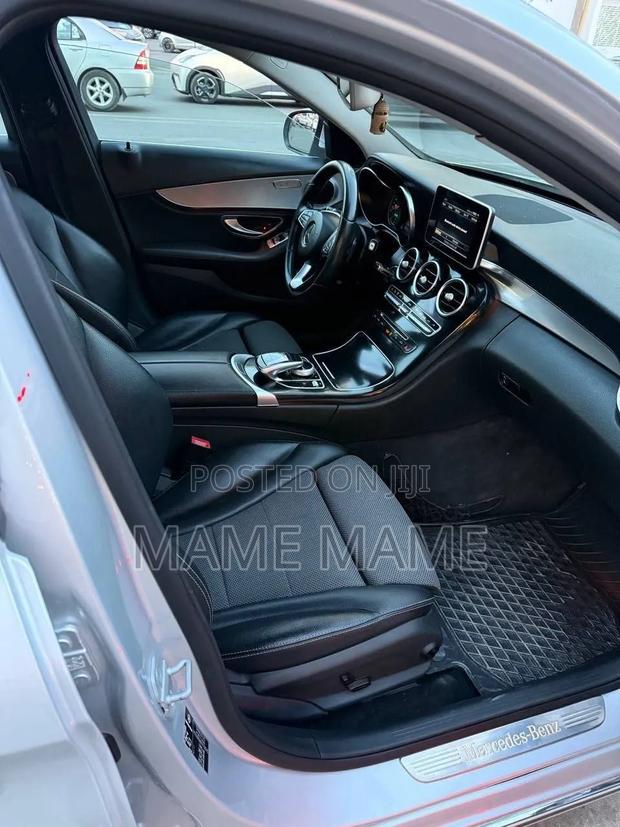 Mercedes-Benz C200 2016 Silver