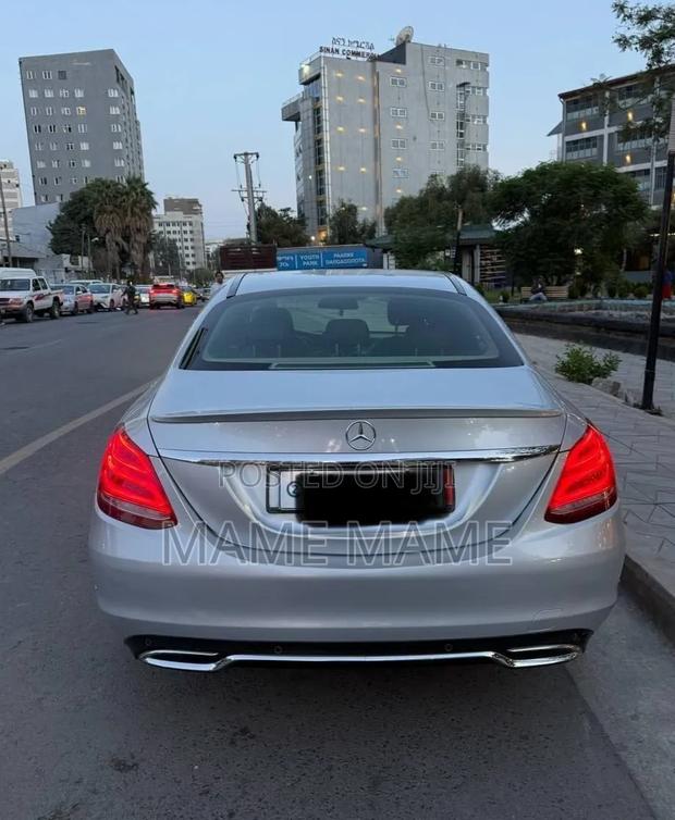 Mercedes-Benz C200 2016 Silver