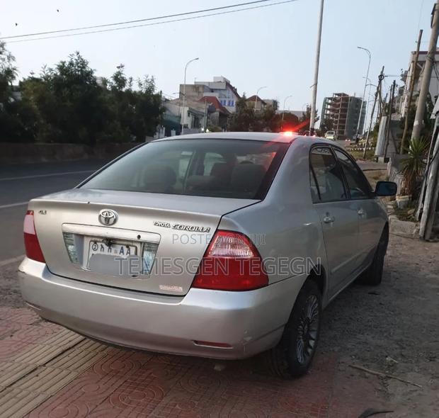 Toyota Corolla 2005 Silver