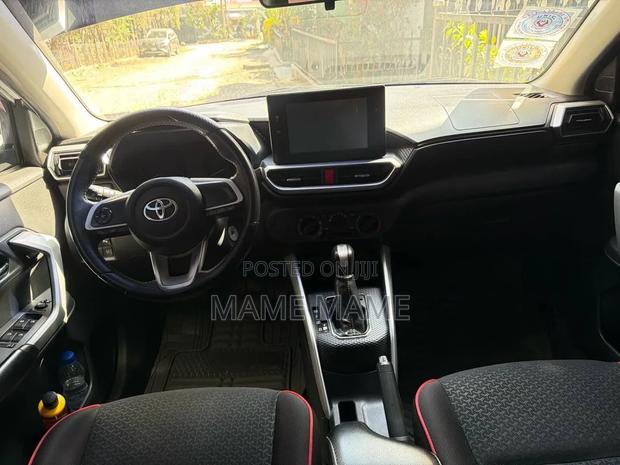 Toyota Raize 2022 White