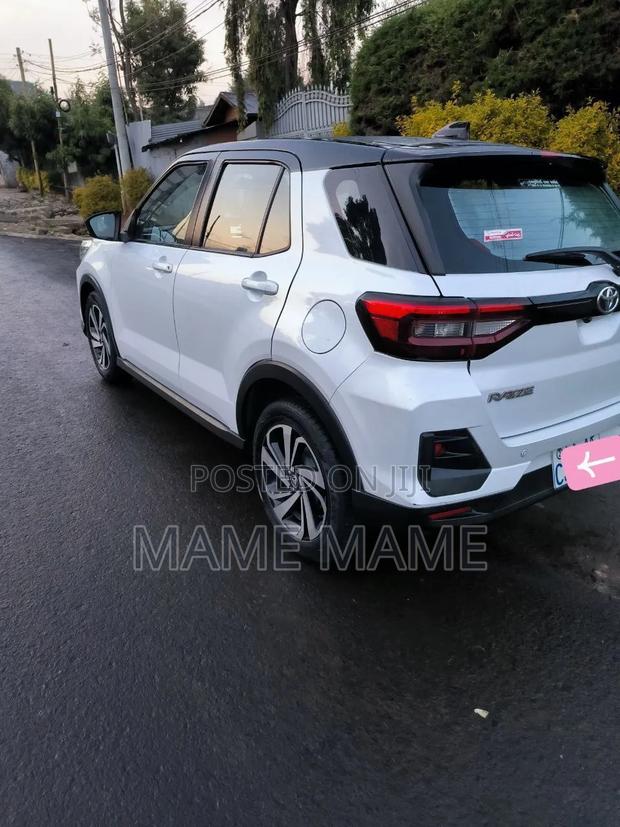 Toyota Raize 2022 White