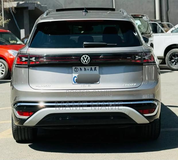 New Volkswagen ID.6 2024 Gray