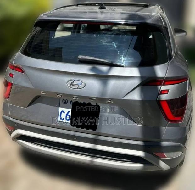 Hyundai Creta 2023 Silver