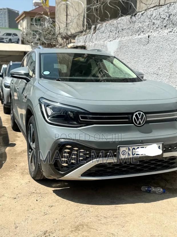 Volkswagen ID.6 2022 Gray