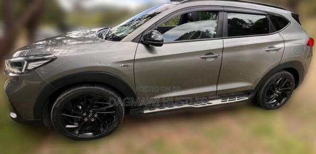 Hyundai Tucson 2020 Green
