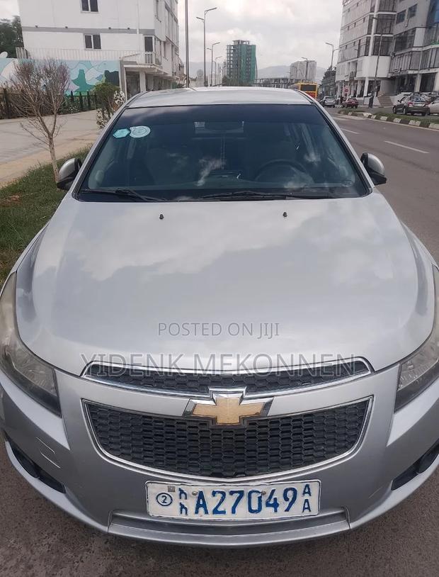 Chevrolet Cruze 2012 Silver