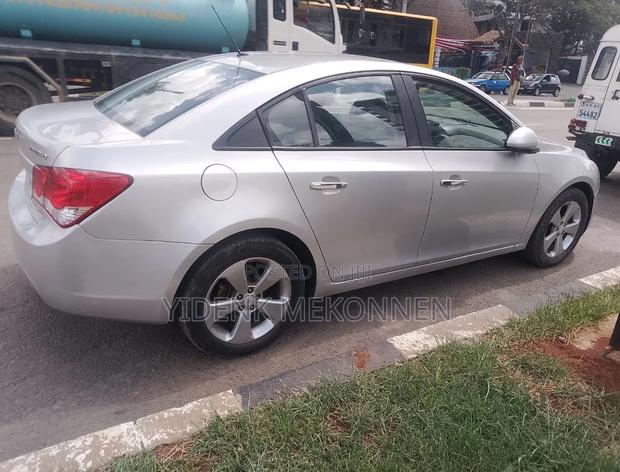 Chevrolet Cruze 2012 Silver