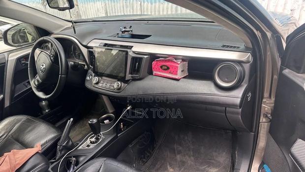 Toyota RAV4 2014 Gray
