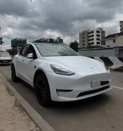 Tesla Model Y 2023 White for sale