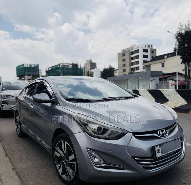 Hyundai Avante 2015 Silver