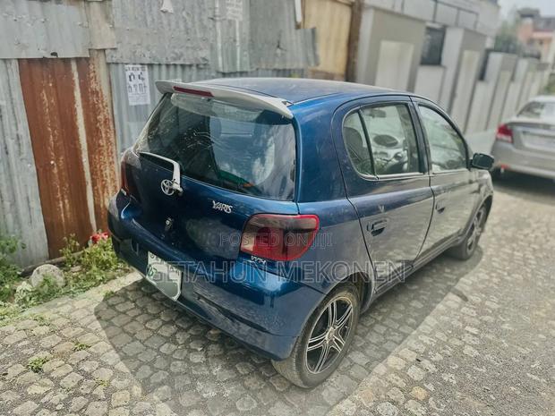 Toyota Yaris 2020 Blue