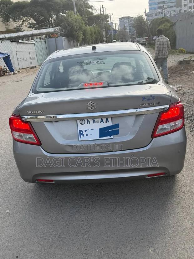 Suzuki Dzire 2021 Silver