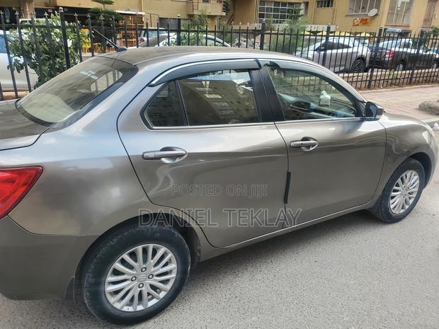 Suzuki Dzire 2022 Gray