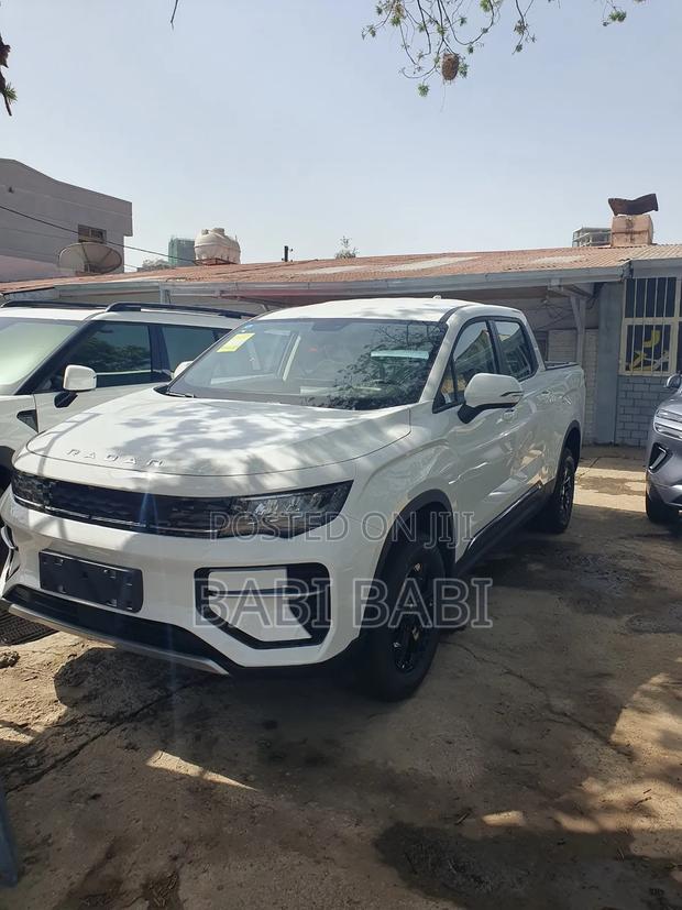 New Geely Emgrand X7 2025 White
