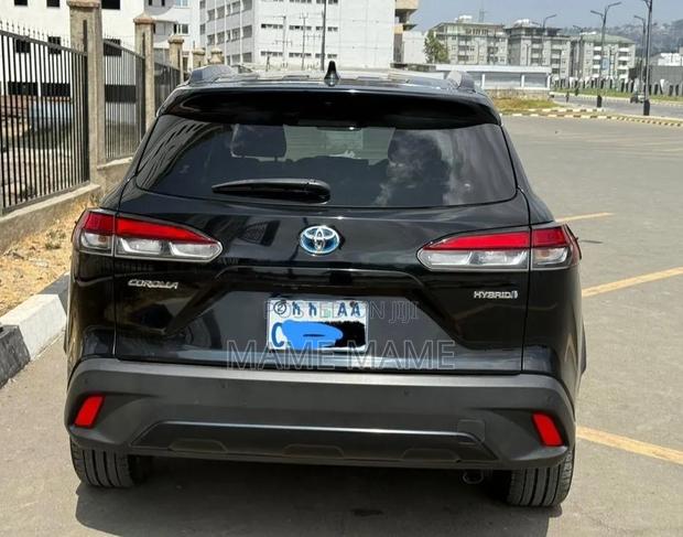 Toyota RAV4 Hybrid 2023 Gray