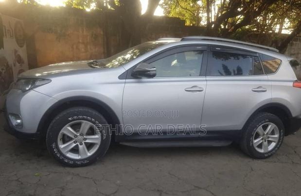 Toyota RAV4 2013 Silver