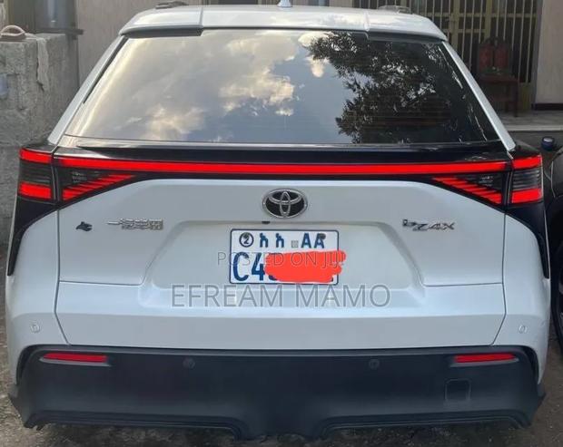 Hyundai Tucson 2023 White