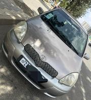 Toyota Vitz 2005 Gold for sale