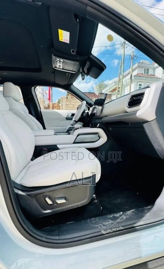 New BYD Leopard 3 2025 Silver