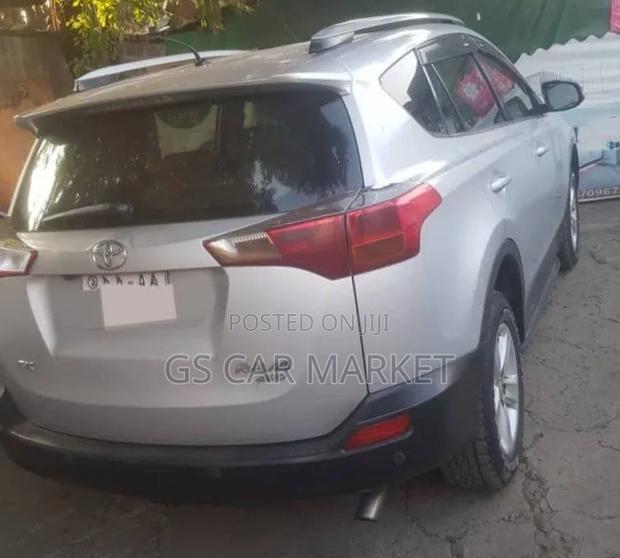 Toyota RAV4 2013 Silver
