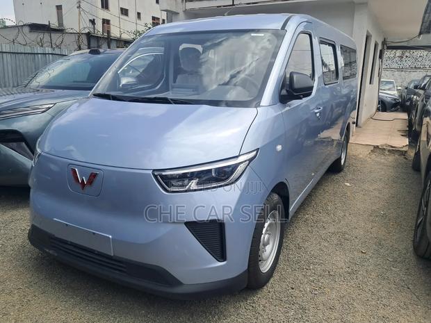 New Wuling Air EV 2025 Blue