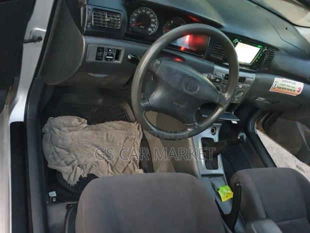 Toyota Corolla 2005 Silver