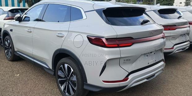 New BYD Song Plus 2025 White